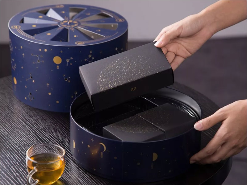 斗轉(zhuǎn)星移月餅禮盒包裝設(shè)計，簡潔的星空，浪漫的情懷