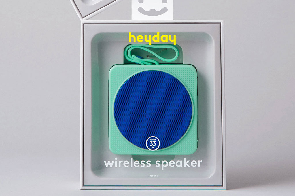 美國塔吉特藍(lán)牙音箱電子產(chǎn)品包裝設(shè)計