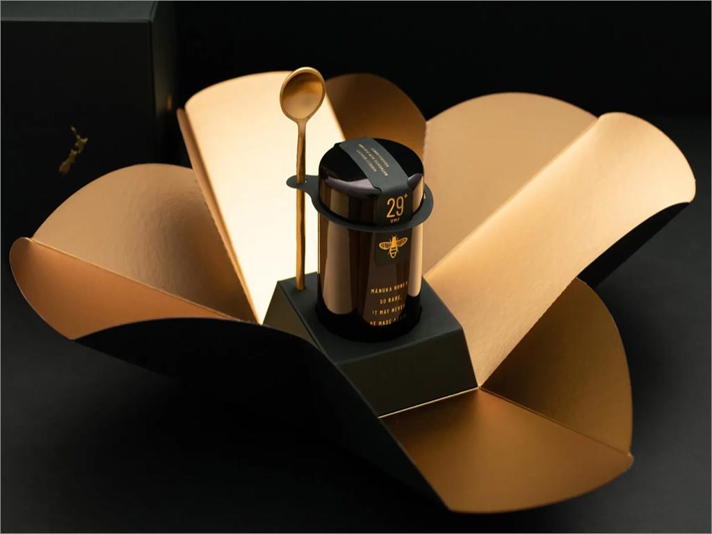 新西蘭高檔蜂蜜禮盒包裝設(shè)計(jì)之打開(kāi)效果