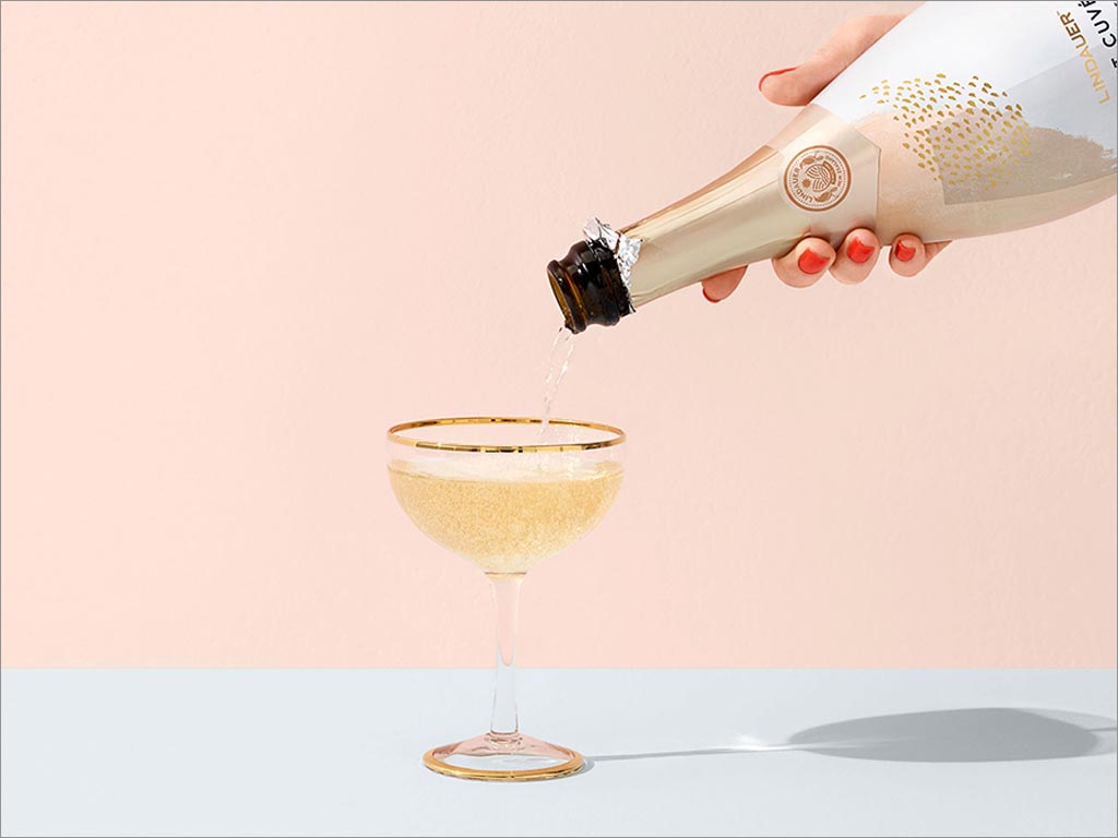 新西蘭Lindauer BrutCuvée起泡果酒包裝設(shè)計實物照片